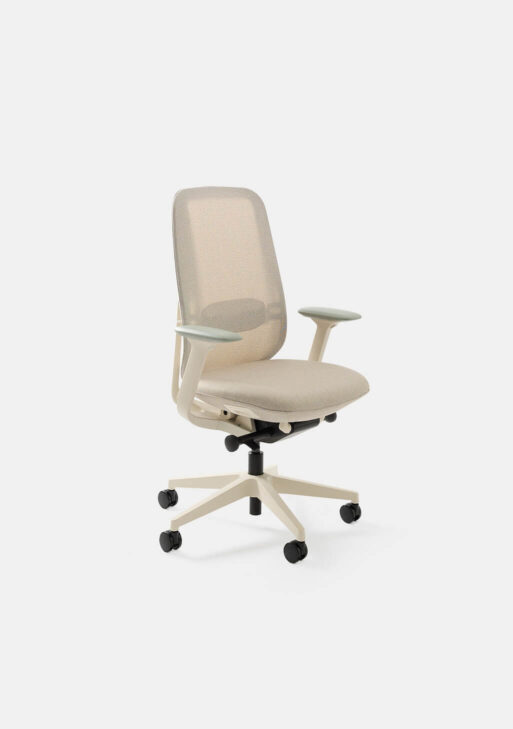 Muse Chair